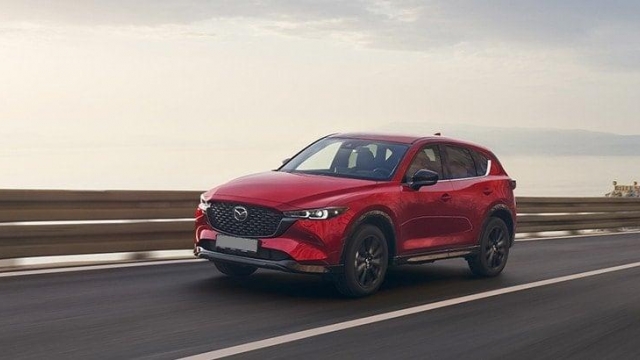 Mazda CX-5 giảm giá sâu: cơ hội vàng trong phân khúc SUV hạng C