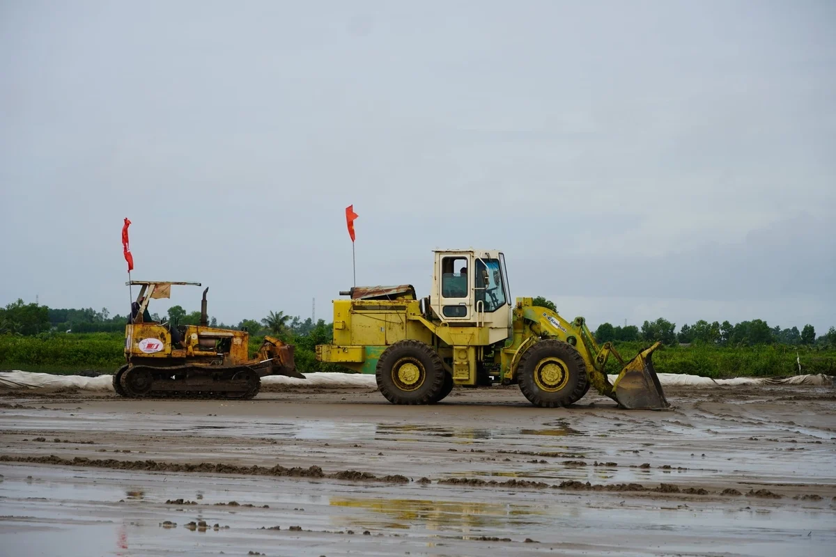 Khủng hoảng vật liệu xây dựng đe dọa các dự án cao tốc
