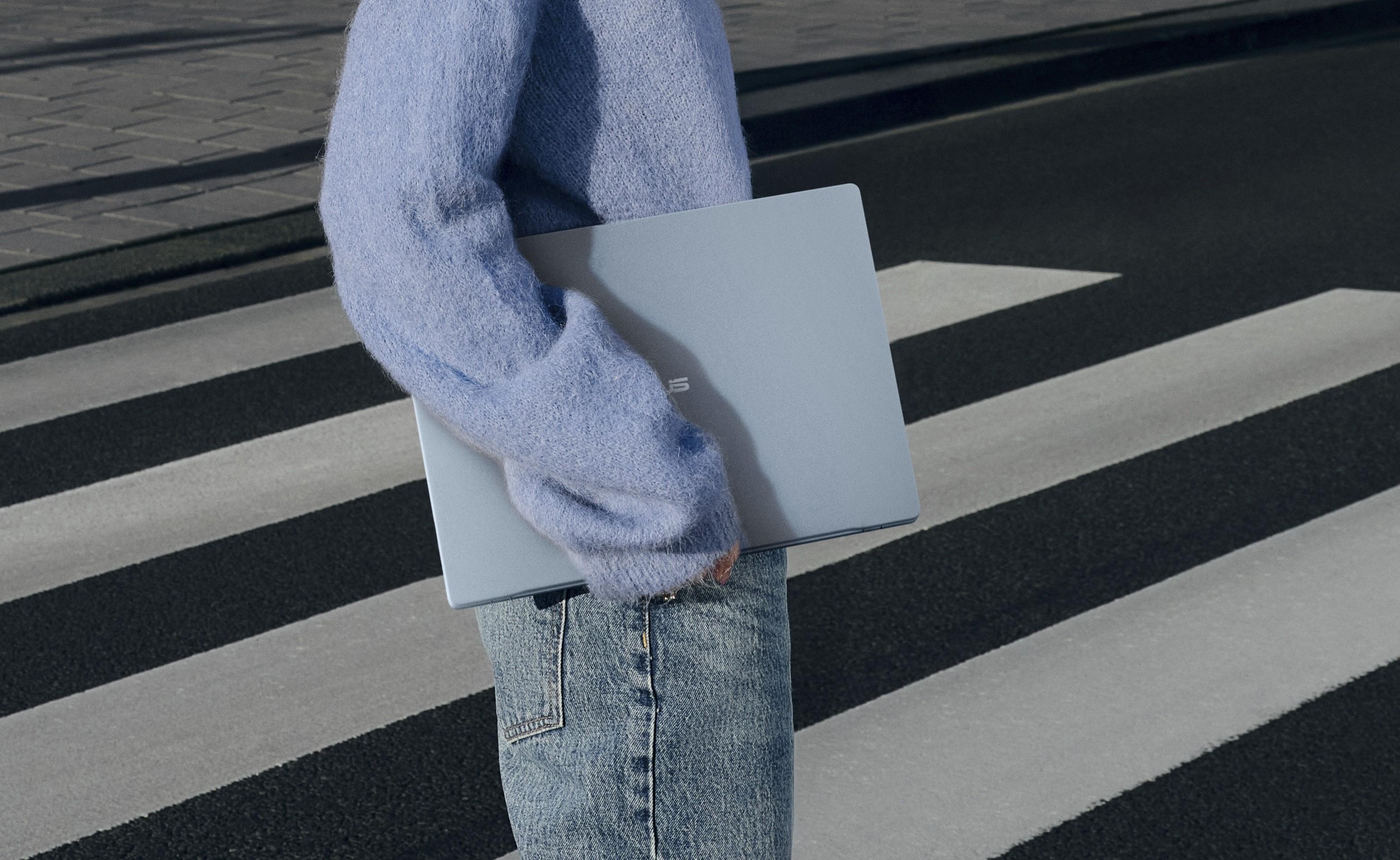 Asus Zenbook A16 vs Vivobook S14: chọn 16 hay 14 inch?