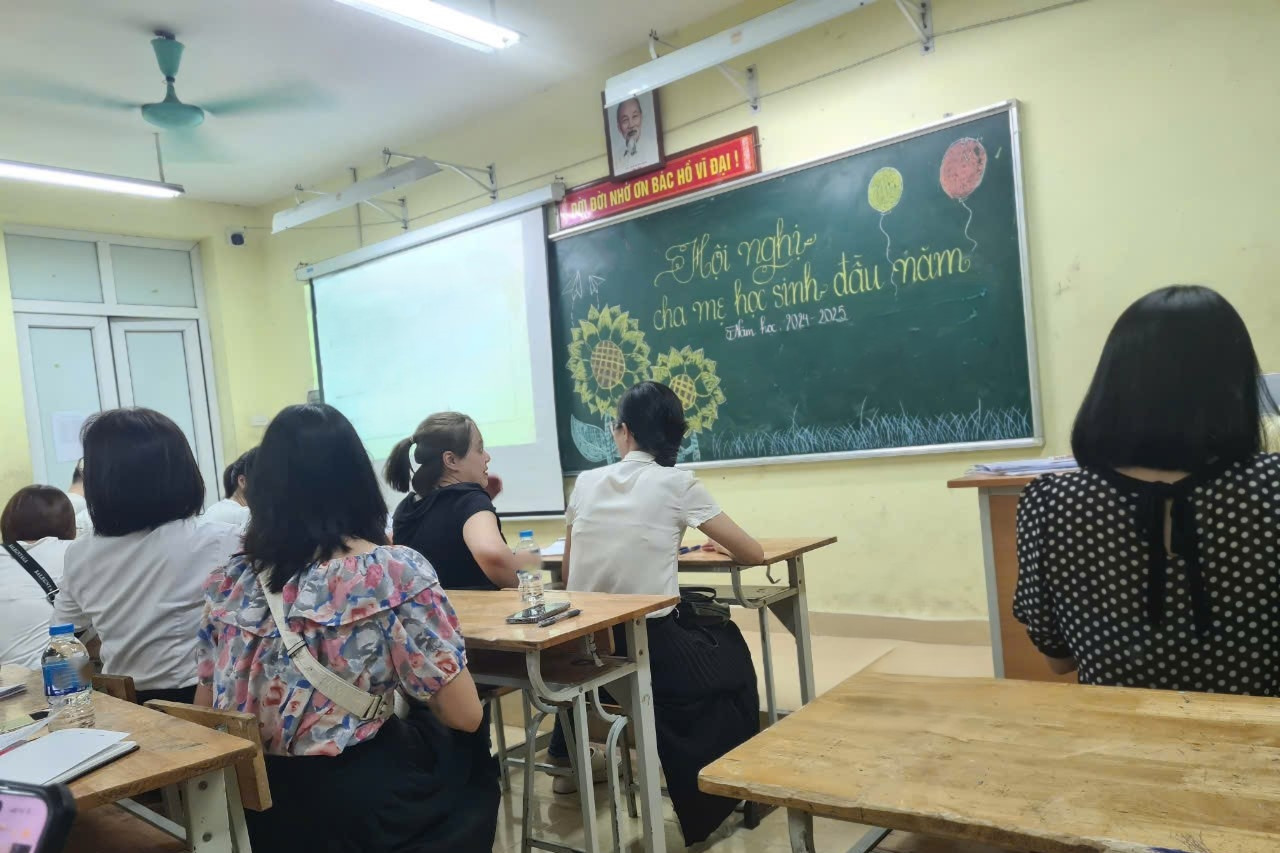7 khoản tiền phụ huynh không được quyên góp cho nhà trường