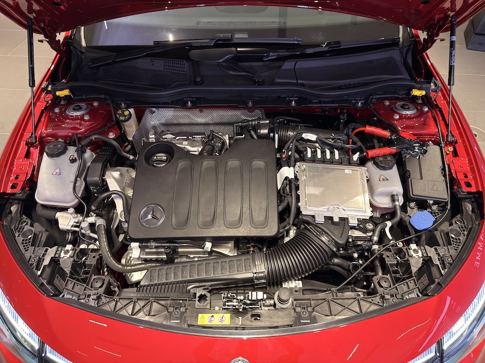 Panduan Pembeli Mercedes-Benz CLA 200 AMG Line CKD: Patut Beli Sedan Mewah Kompak Harga RM275K?