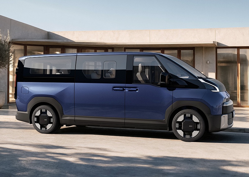Kia PV7: Van Elektrik 11 Tempat 460km Untuk Keluarga dan Perniagaan
