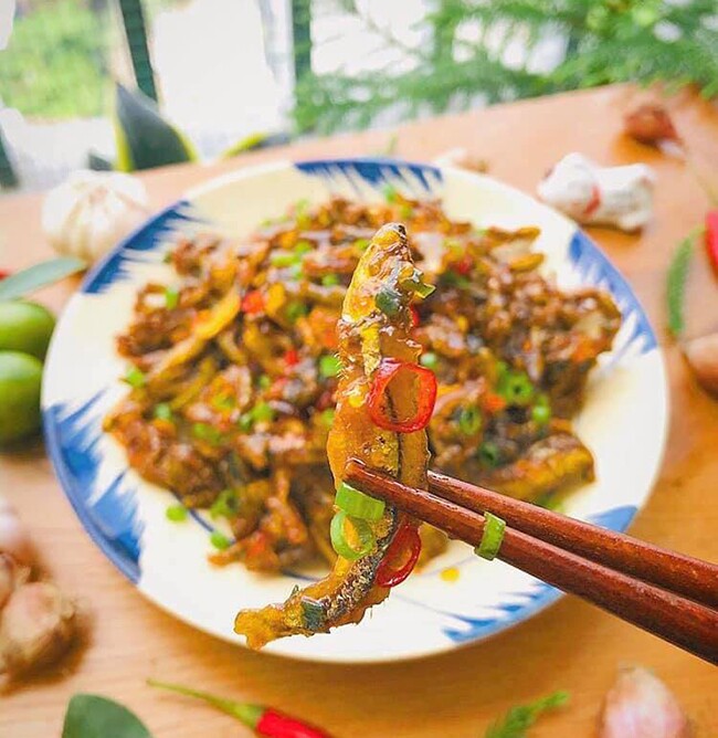 Cá cơm giá 30.000 đồng/kg: lựa chọn giàu canxi cho xương khỏe