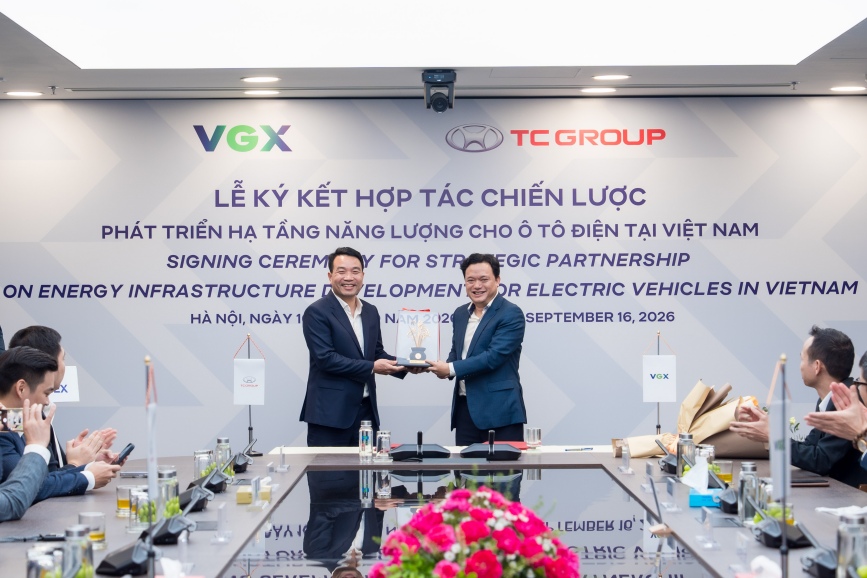 Thành Công và VGX bắt tay: cú hích lớn cho trạm sạc xe điện