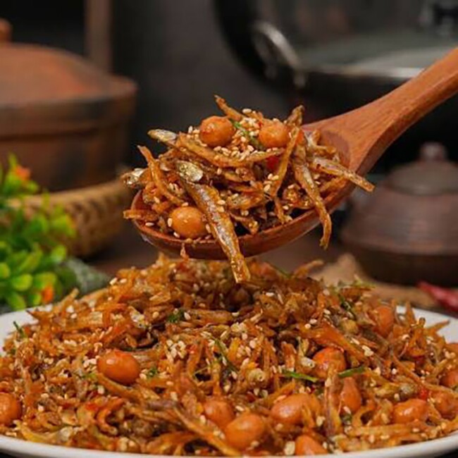 Cá cơm giá 30.000 đồng/kg: lựa chọn giàu canxi cho xương khỏe