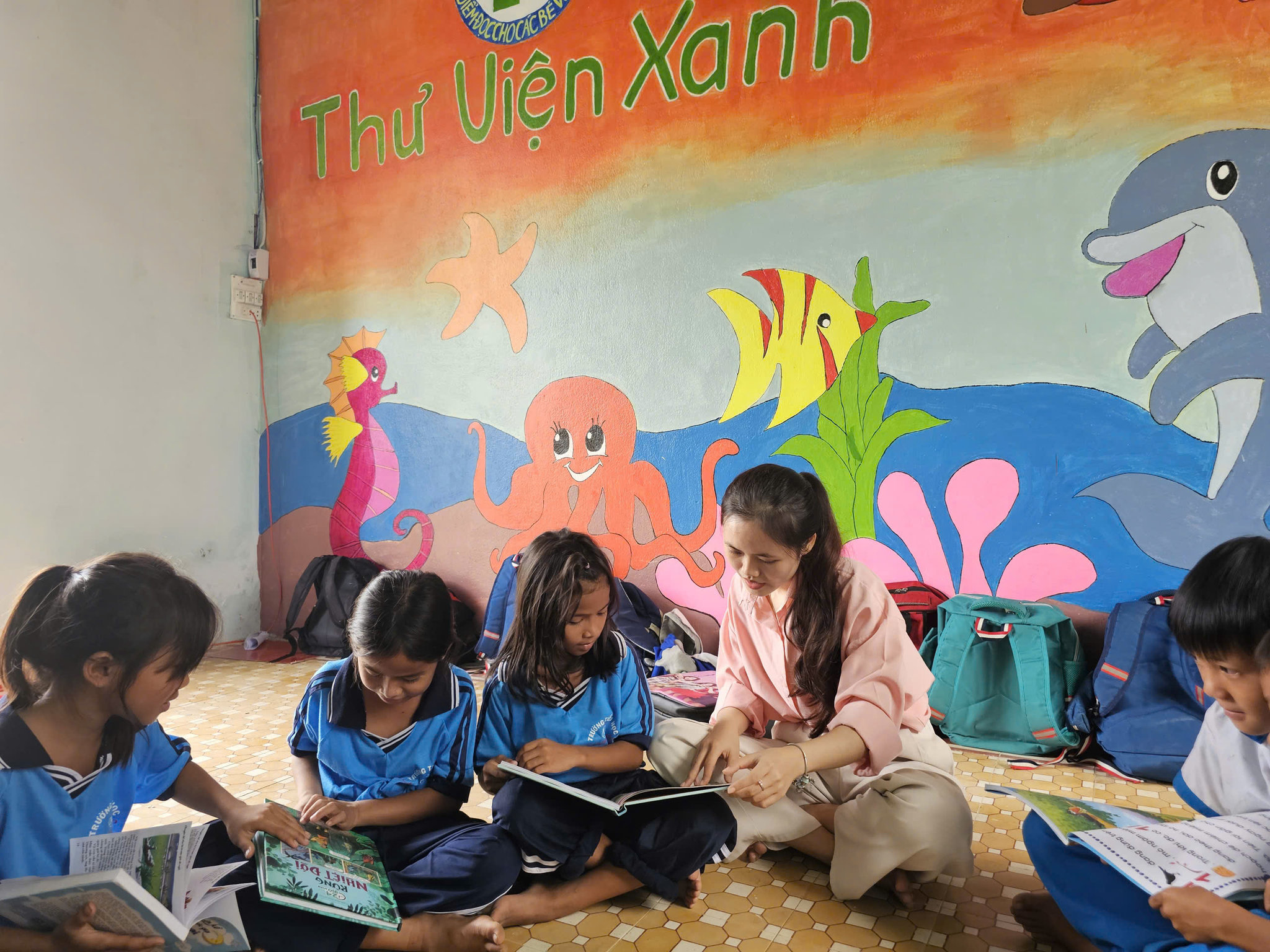 Thiếu sách giáo khoa tuần thứ 3 năm học: Ba tỉnh đang xoay xở ra sao?