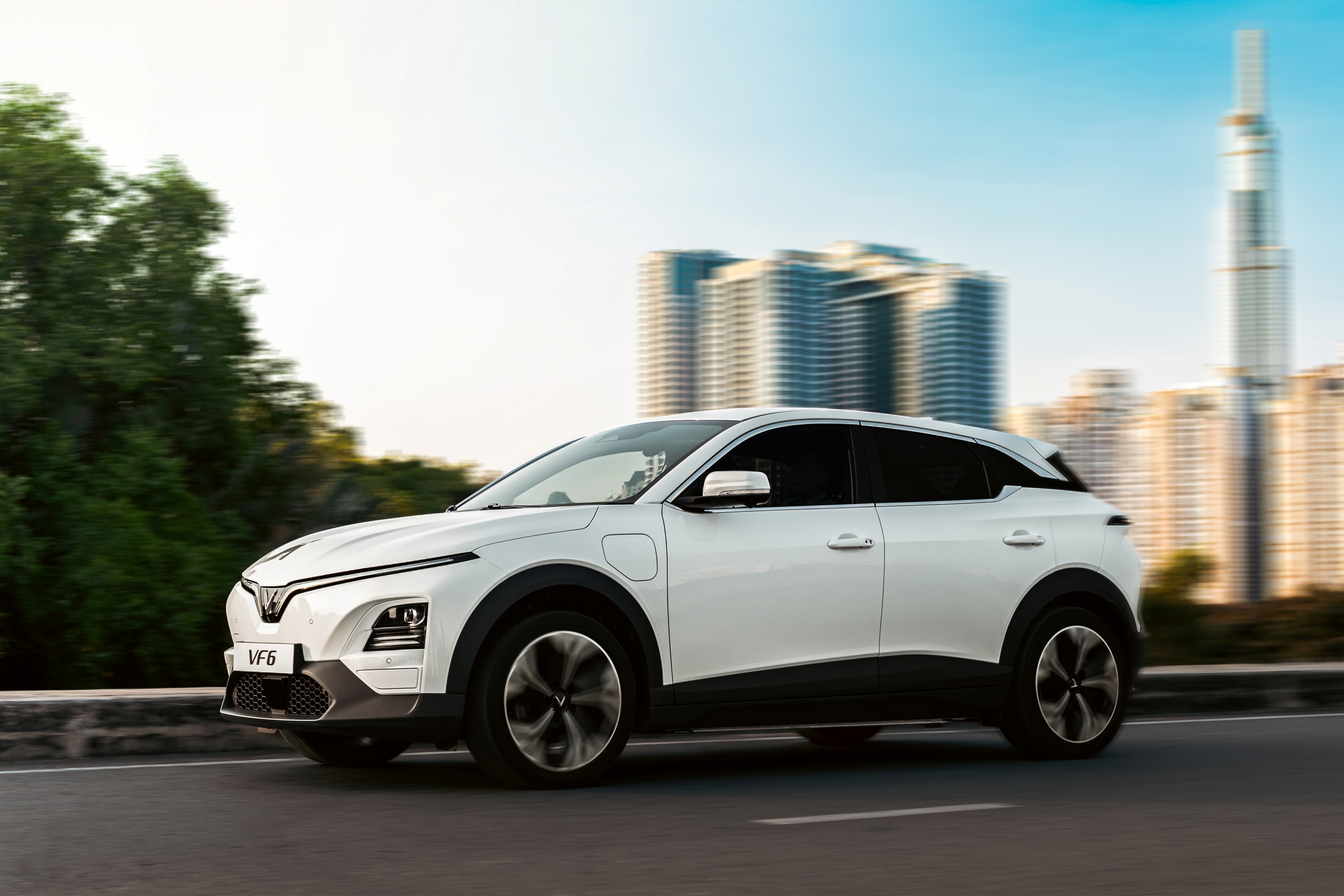 VinFast VF 6 vẫn dẫn đầu: SUV hạng B đã an bài?