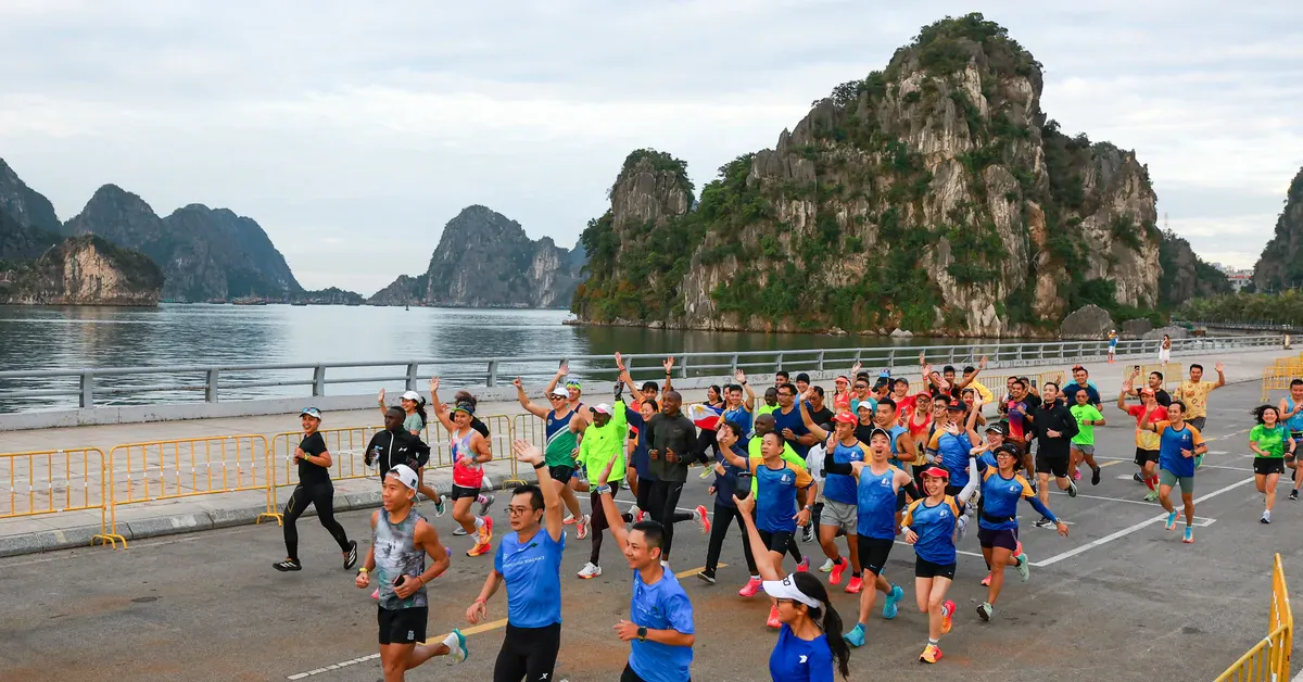 Global Gate Hạ Long ESG++ Marathon: Chạy giữa kỳ quan, chạy vì Net Zero