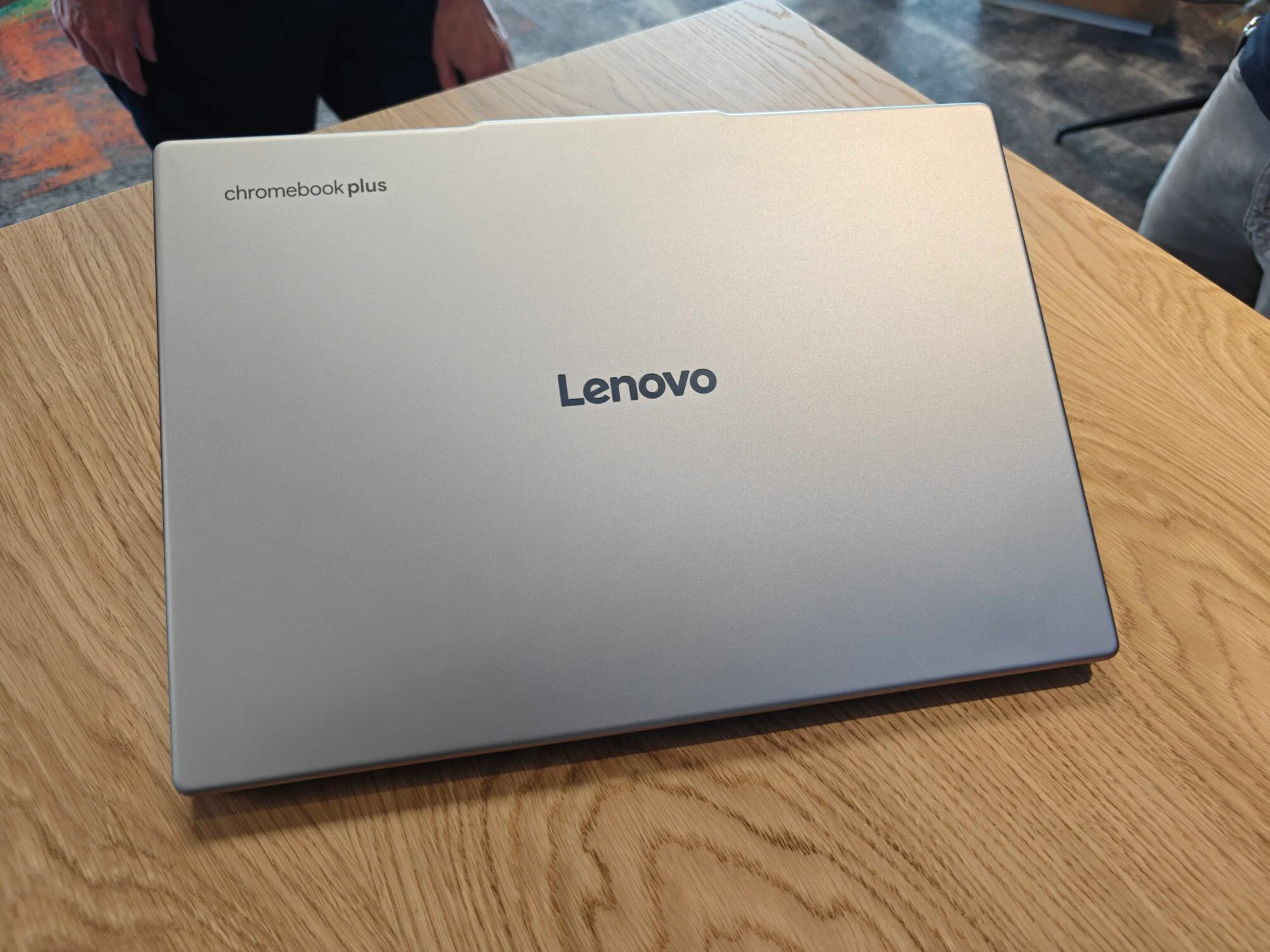 Googlebook Android Laptop: tham vọng thay thế MacBook?