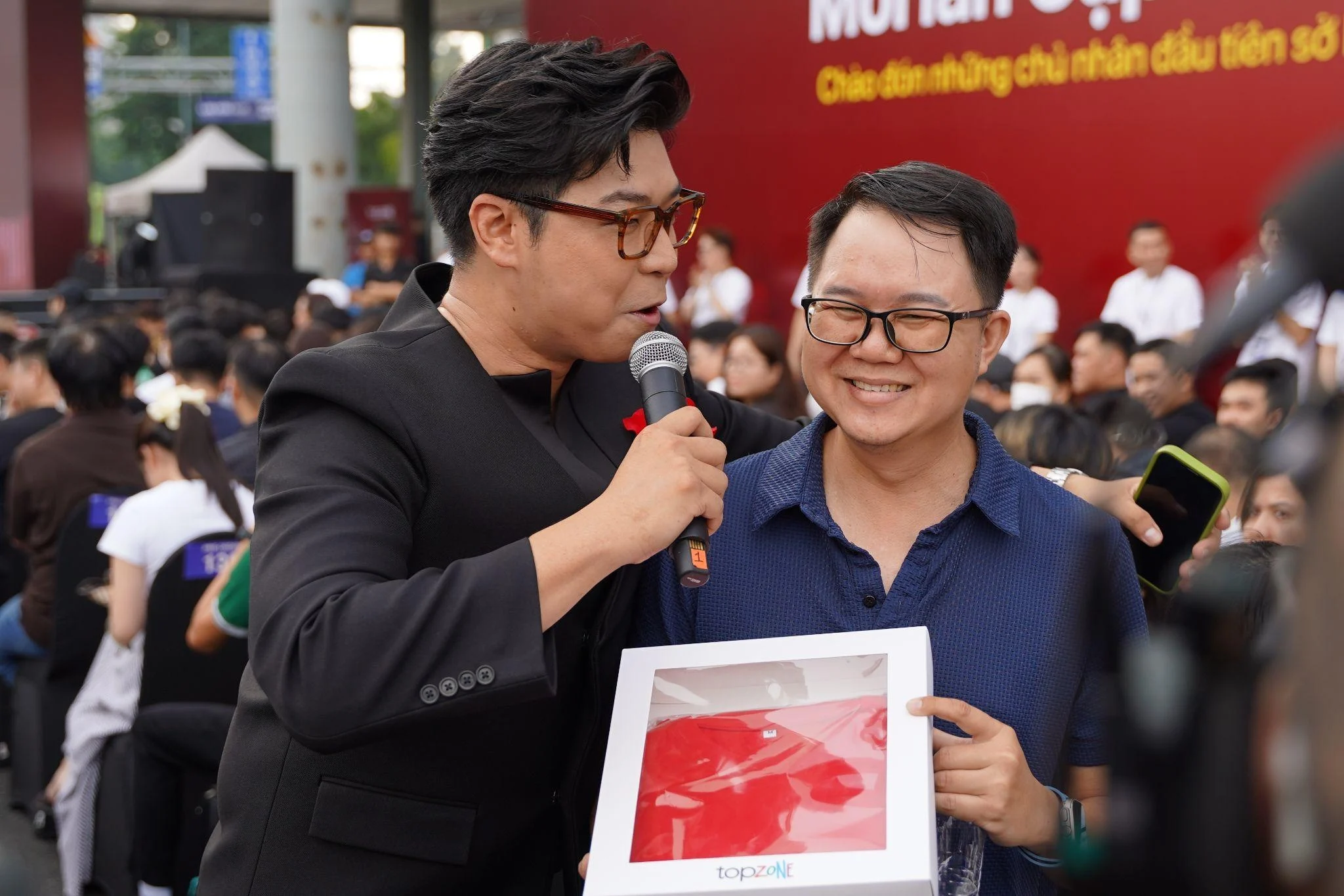 iPhone 18 Pro bán chạy, TopZone bứt tốc dẫn đầu thị trường