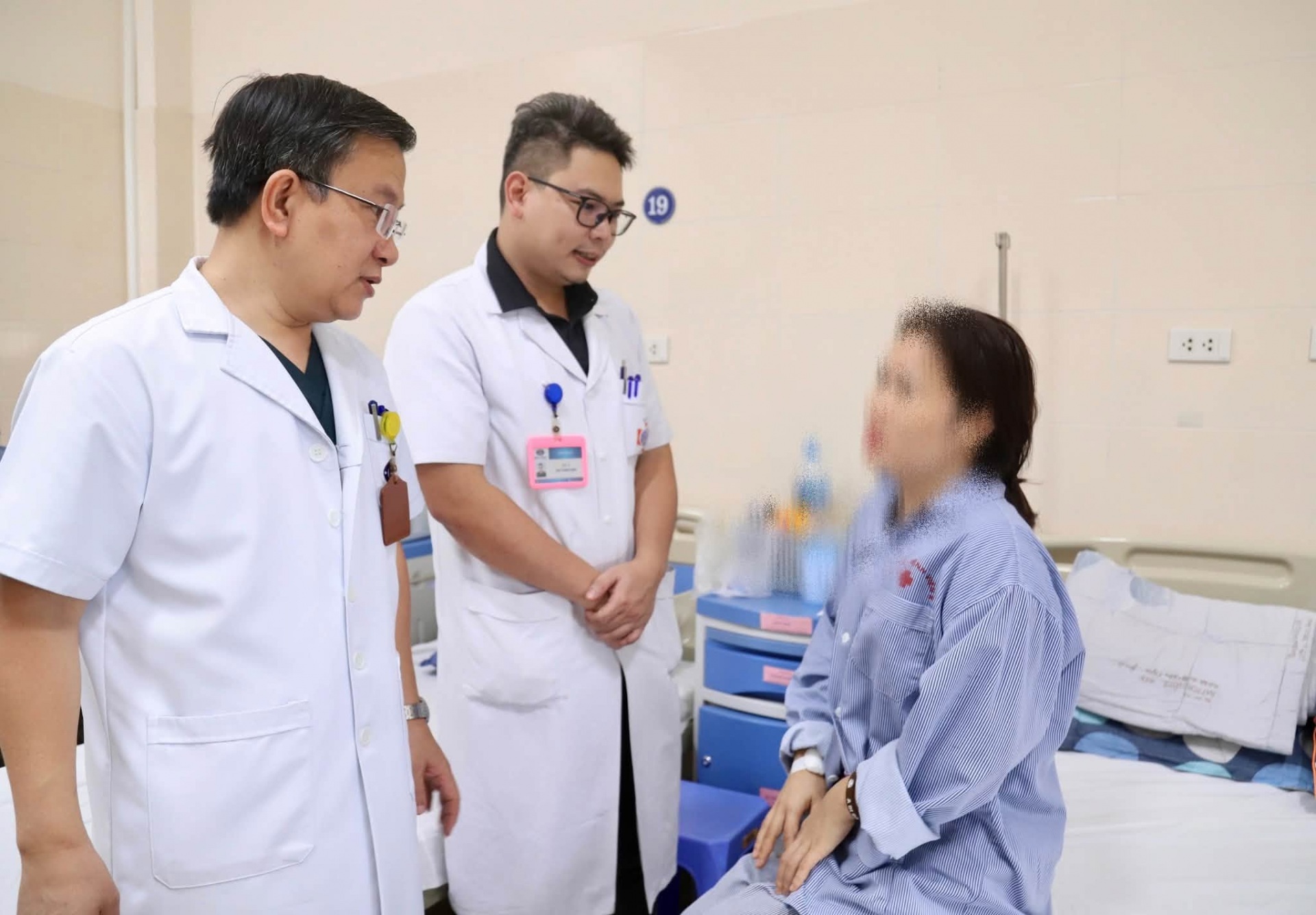 Từ phát hiện sớm đến tạo hình thẩm mỹ: Hành trình điều trị ung thư vú hiện đại