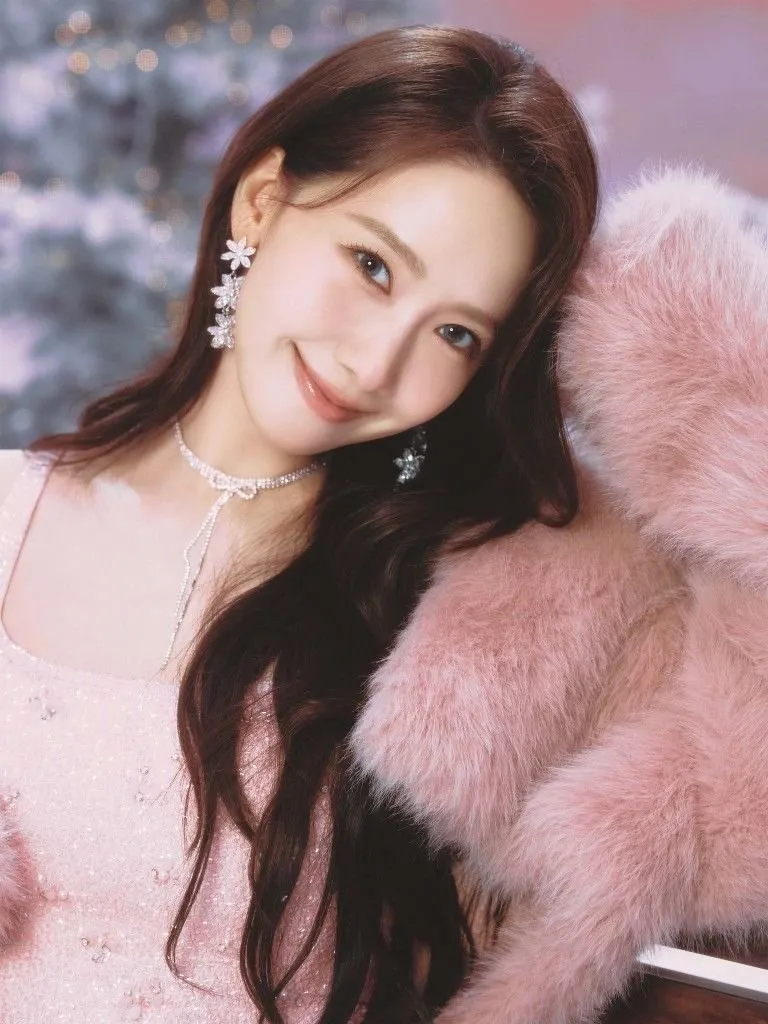 Yoona Girls’ Generation hóa thân bác sĩ pháp y trong Unnatural