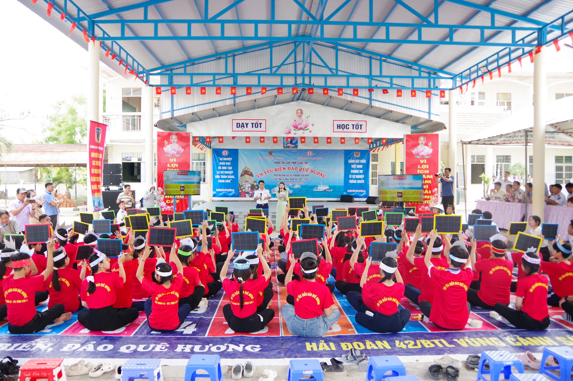Cuộc thi Em yêu biển, đảo quê hương: Từ thi đua học đường đến trách nhiệm chủ quyền