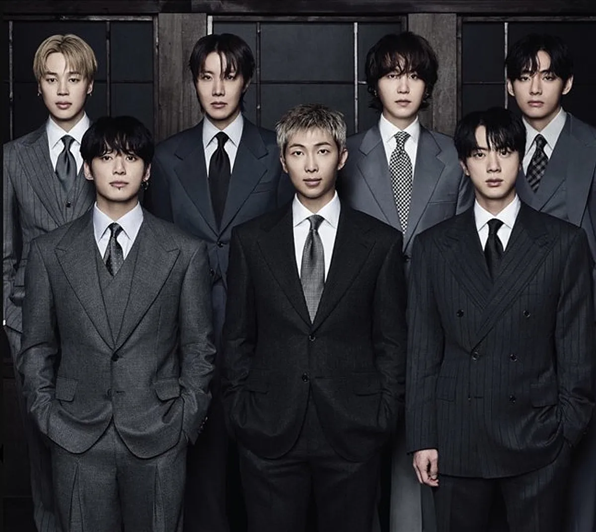 BTS solo thống trị Spotify: Jungkook lập kỷ lục, Jin bước vào Billions Club