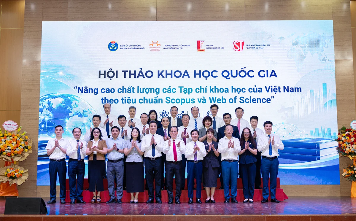 Nâng cấp tạp chí khoa học: xây hệ sinh thái, đừng chỉ “đổ tiền”