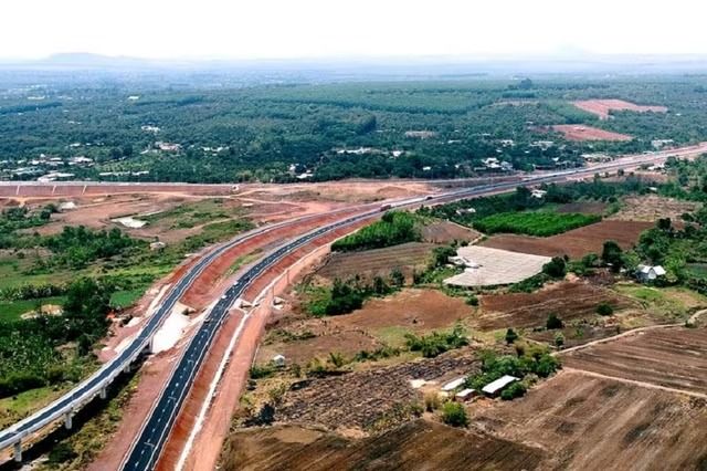 Đồng Nai tăng tốc 3 tuyến cao tốc, mở rộng kết nối vùng Đông