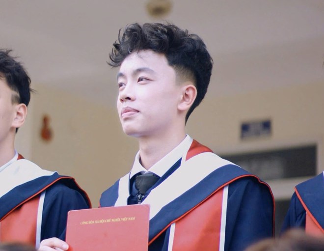 Từ mất mát đến giảng đường: hành trình của những học sinh mồ côi