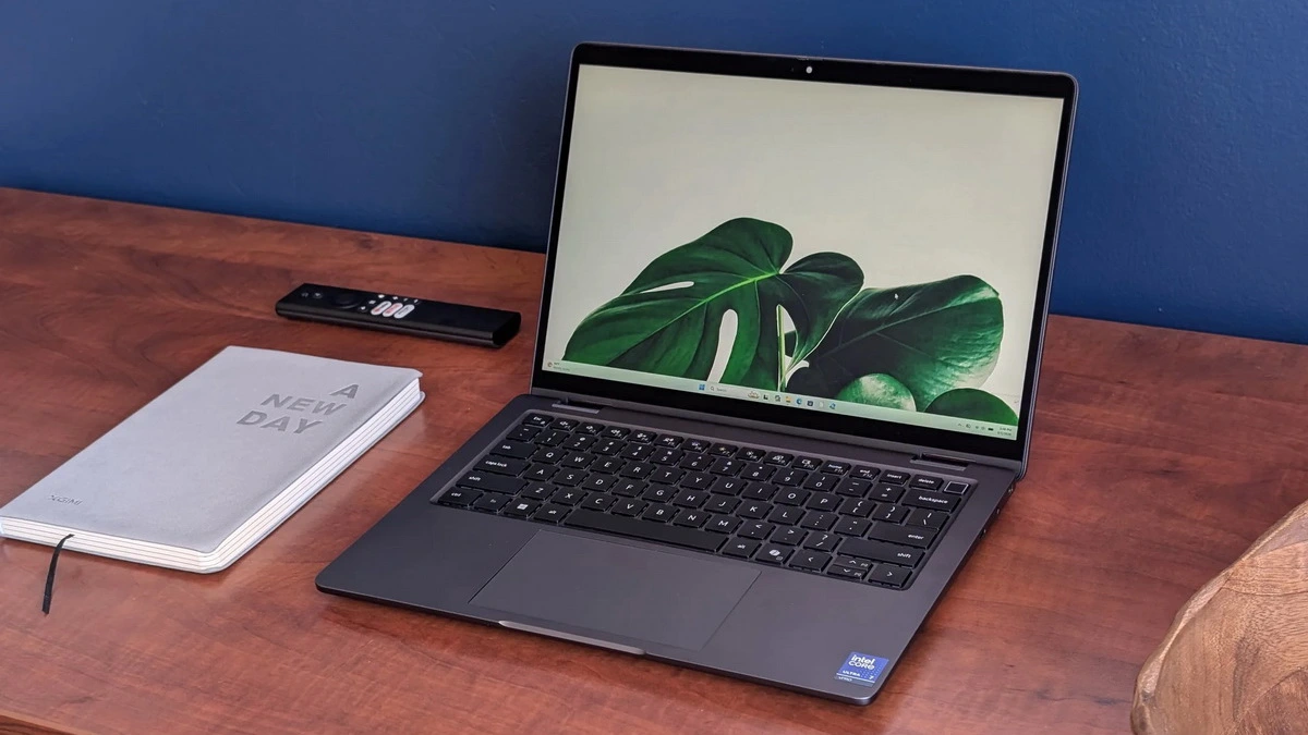 HP EliteBook X G2i vs Dell Pro 7 13 2-in-1: chọn bảo mật hay linh hoạt?