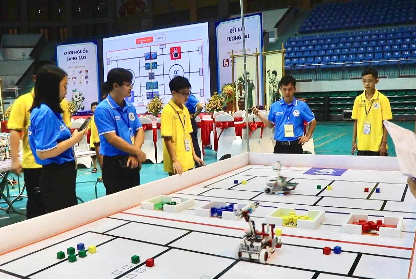 Từ vùng cao đến sân chơi quốc tế: Hành trình Robotics giáo dục Việt Nam