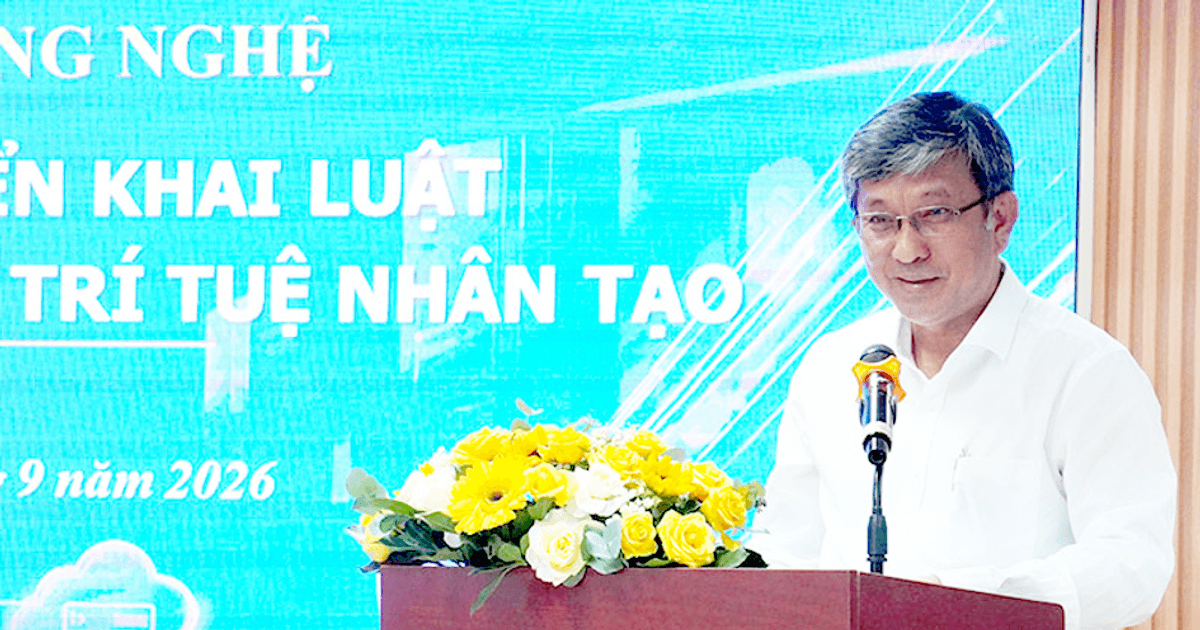 AI trong chính phủ: Công nghệ hỗ trợ, con người kiểm chứng