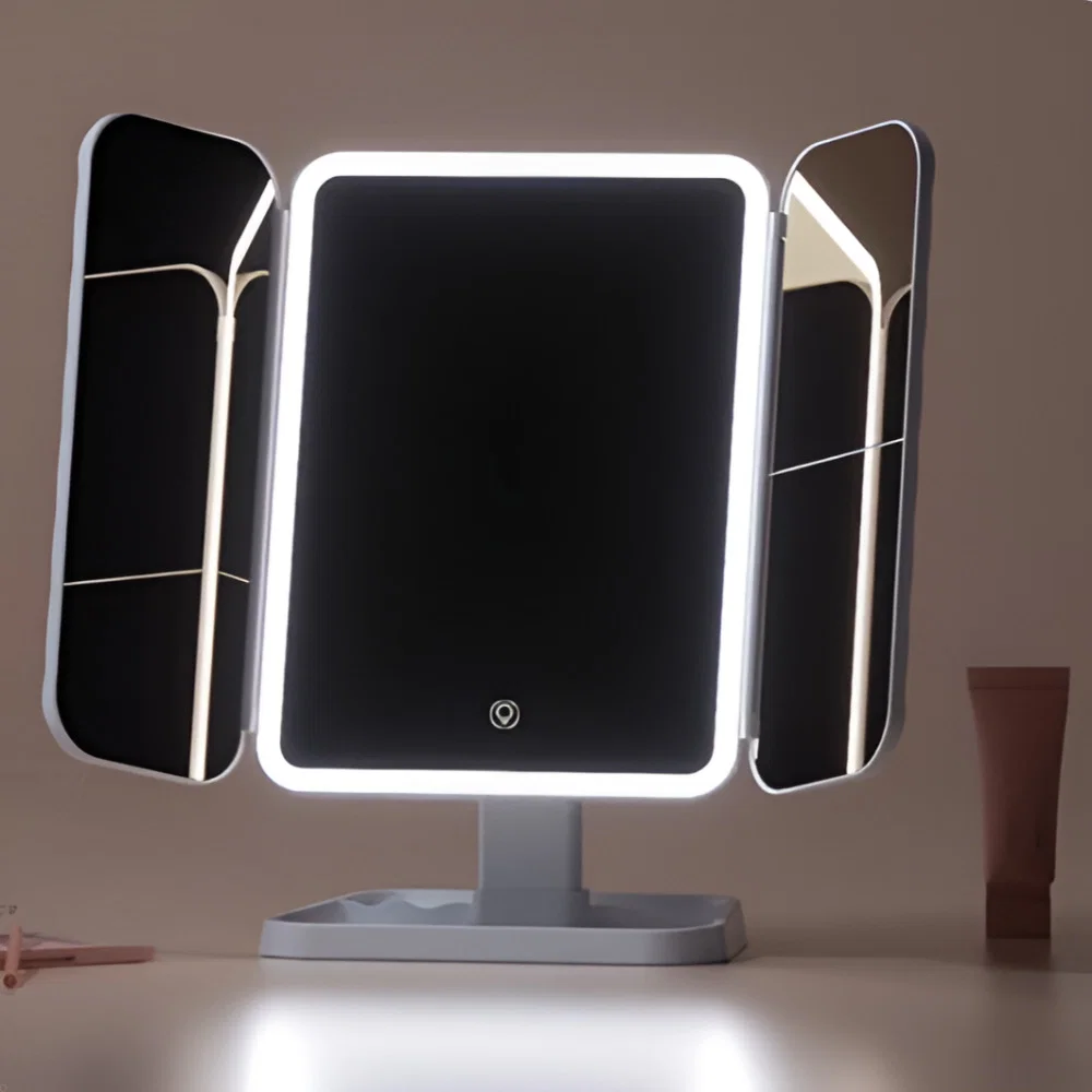 Công Cụ Trang Điểm Giá Rẻ Mà Chất Lượng Cao: Gương LED Và Đèn Bàn Trang Điểm Nên Mua