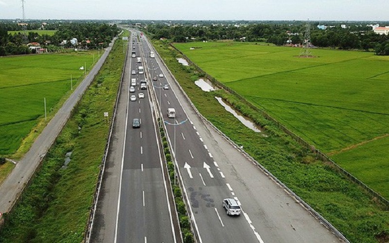 Đồng bằng sông Cửu Long tăng tốc cao tốc và dự án năng lượng: Nút thắt vật liệu phải được gỡ ngay