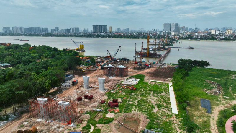 Khoảng trống vốn hạ tầng: ngân hàng không còn đủ
