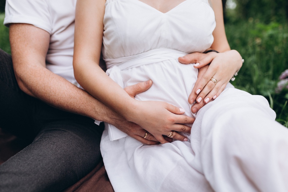Chăm sóc răng miệng khi mang thai: đừng coi nhẹ những thay đổi thầm lặng