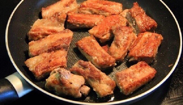Cân bằng vị trong nấu ăn gia đình: từ mặn nhạt đến hương vị hoàn hảo