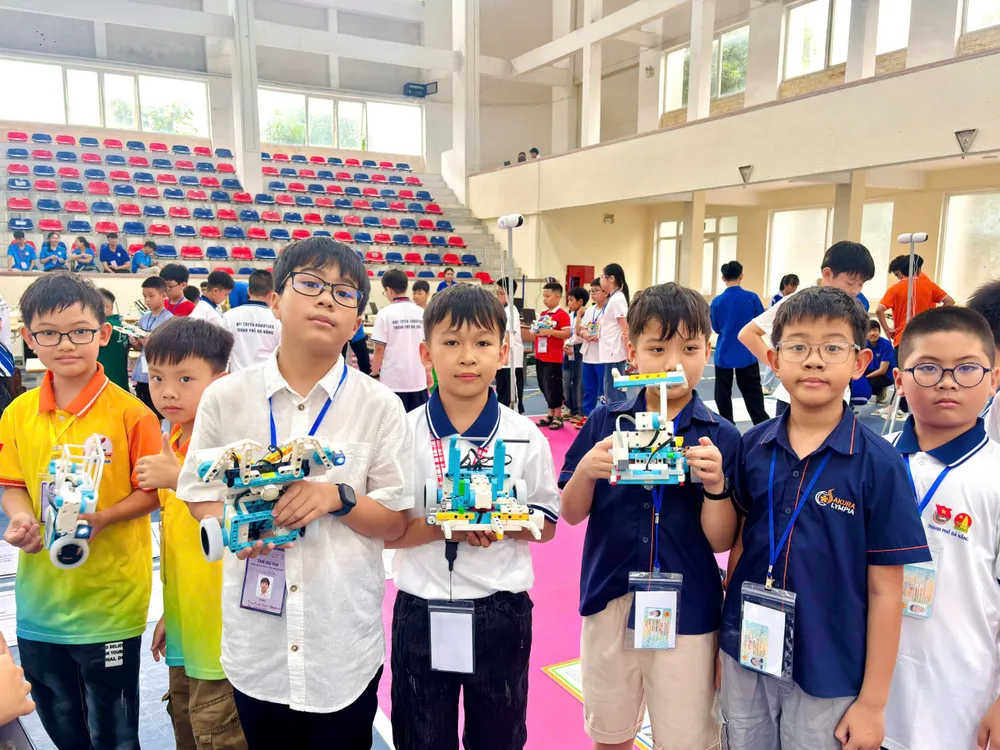 Cuộc thi sáng tạo Robotics toàn quốc: bước nhảy của tài năng STEM trẻ
