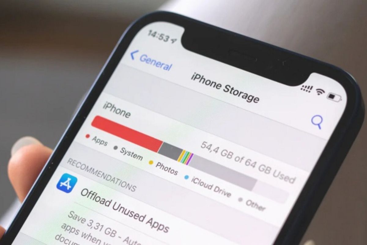 iOS 27: Cách tăng tốc iPhone cũ và xử lý lỗi cập nhật