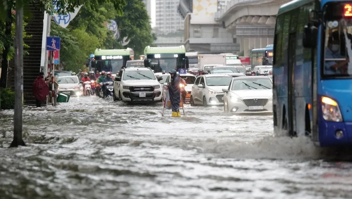 Bản đồ mưa ngập iHanoi: Lá chắn số còn quá nhiều lỗ hổng