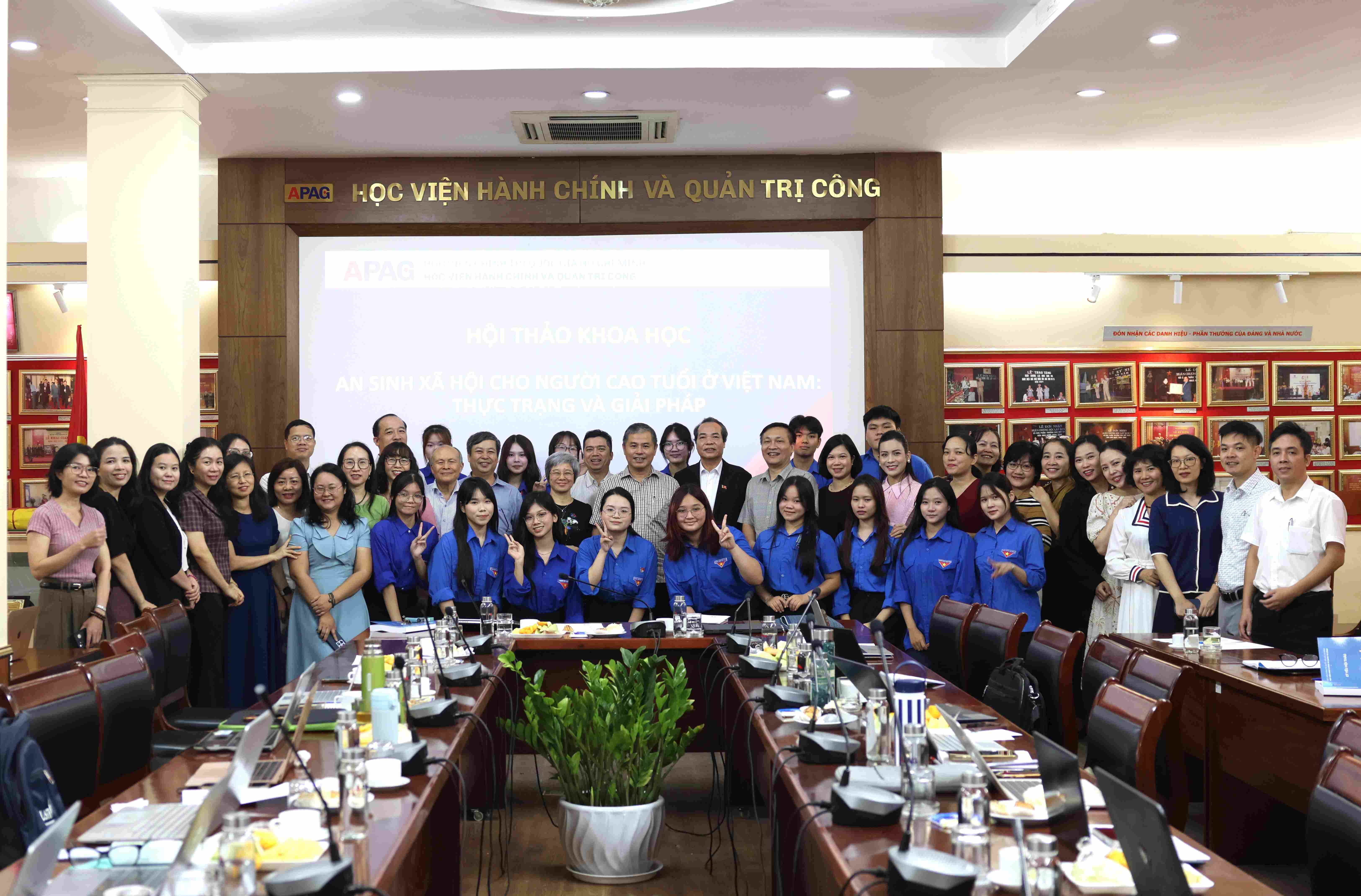 Kinh tế tuổi thọ: Xây hệ sinh thái sống độc lập sau nghỉ hưu