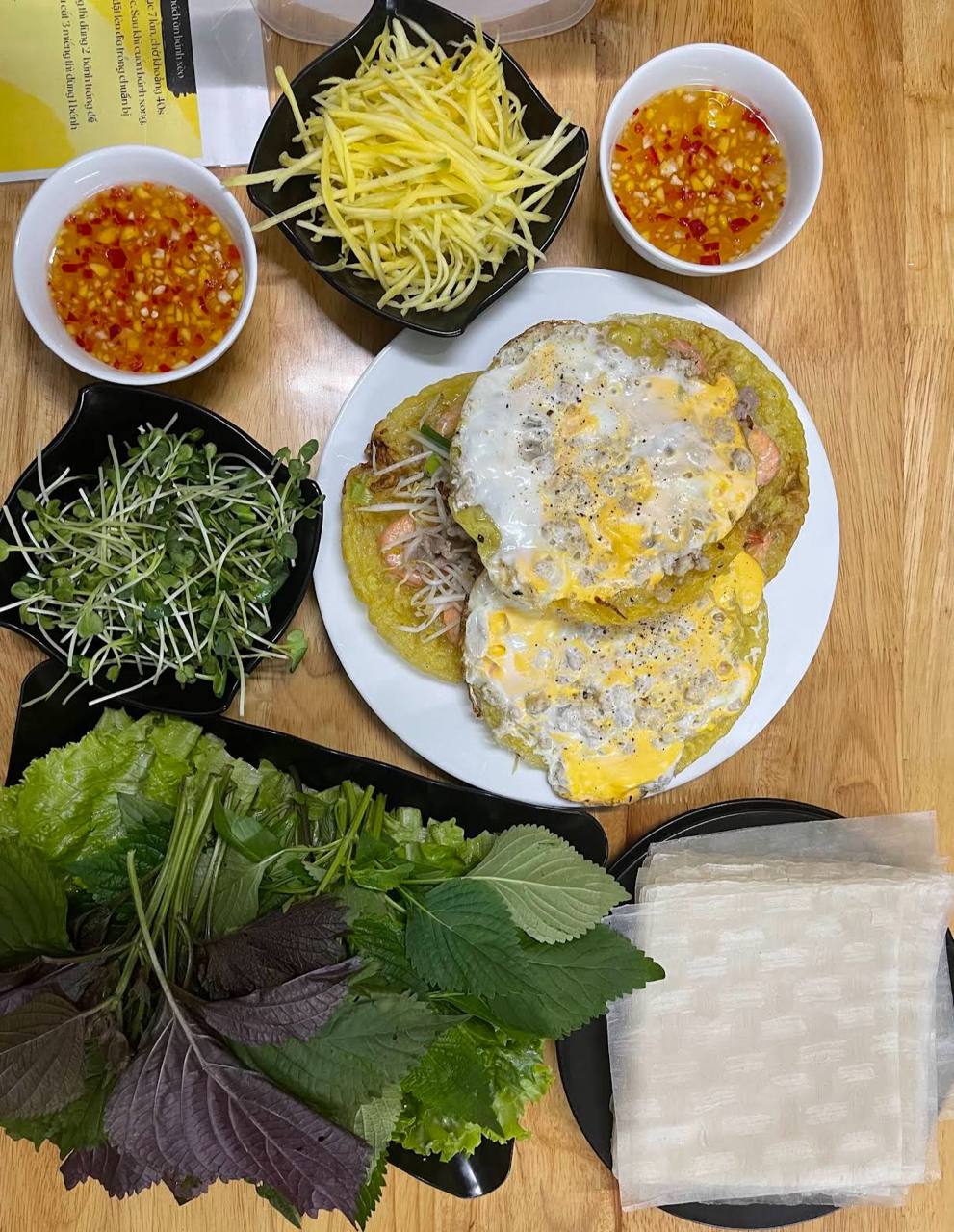 Bánh xèo Hai Bà Trưng: Vì sao khách chấp nhận chờ 1 tiếng?