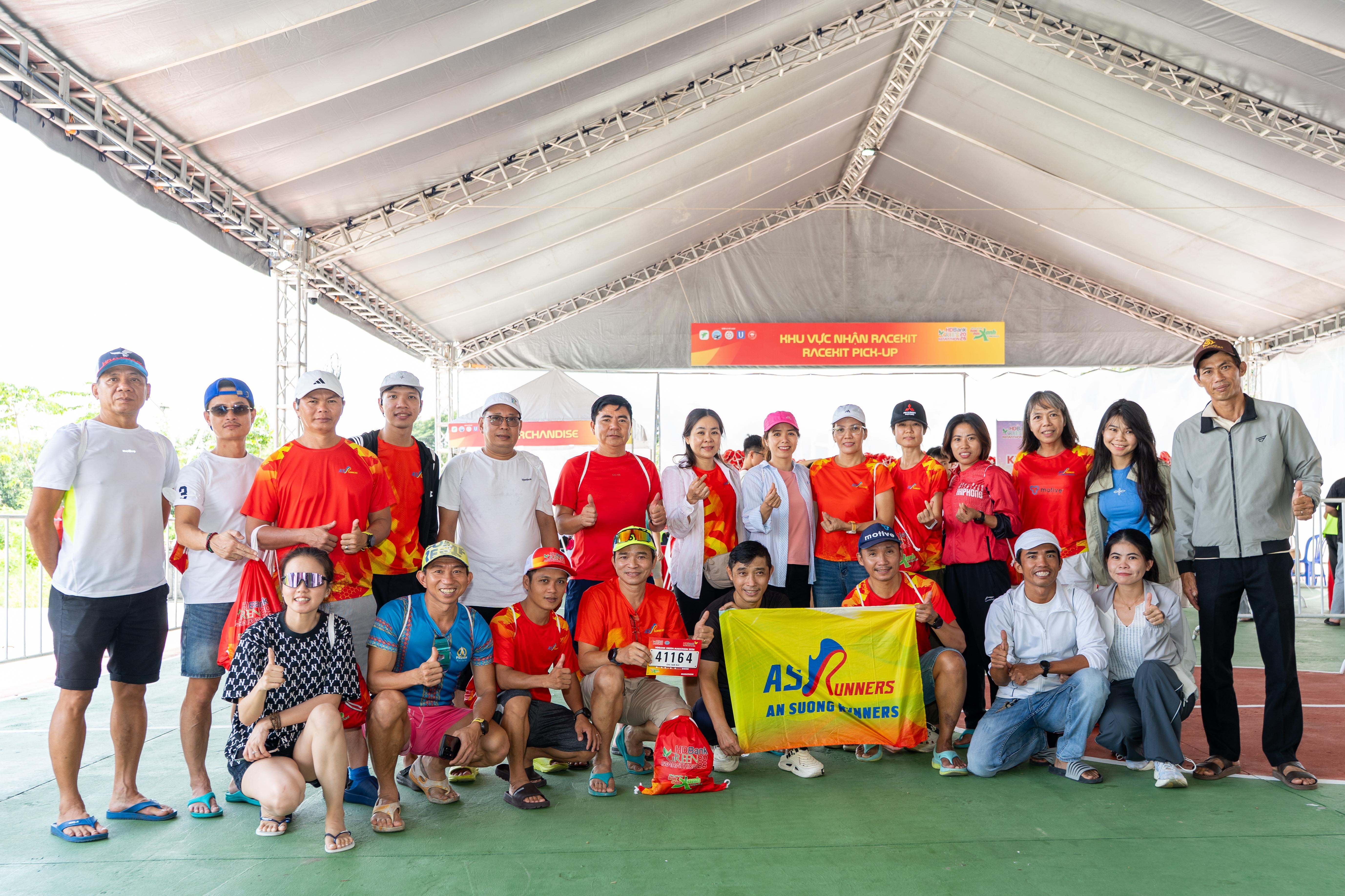 HDBank Green Marathon: Hành trình xuyên rừng ngập mặn Cần Giờ với những trải nghiệm mới lạ