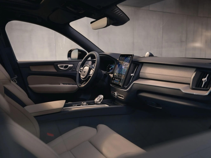 Volvo XC60, XC90 PHEV nâng cấp pin: có đủ để vượt mặt xe điện?
