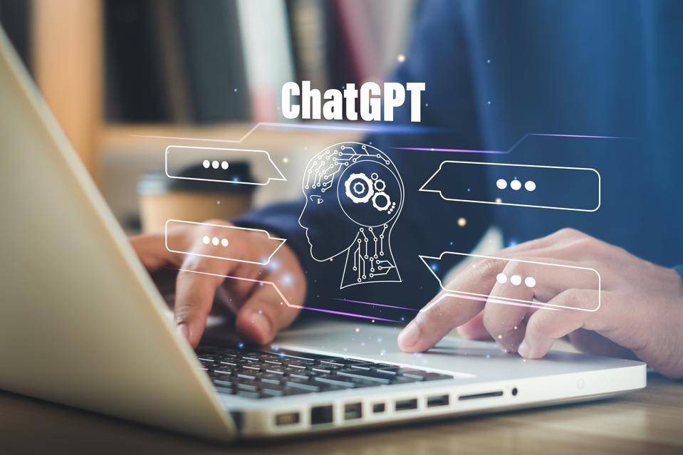 Bên trong Project Lily: con người đang đọc hội thoại riêng tư trên ChatGPT