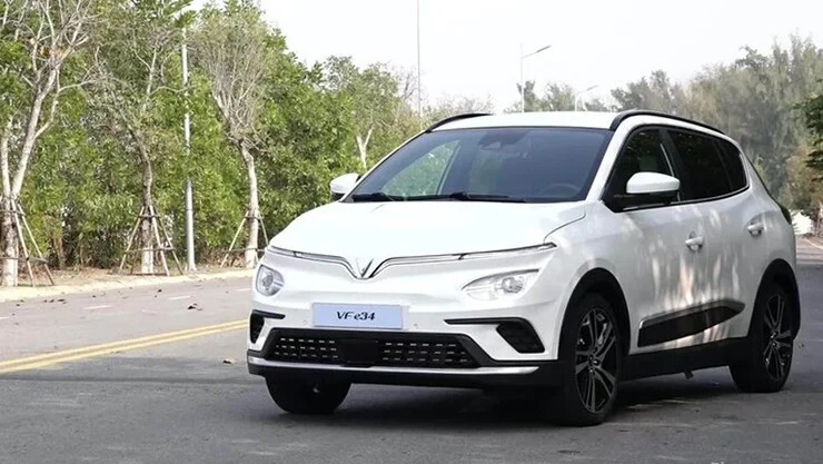 VinFast Nerio Green vs Herio Green: nên mua mẫu nào?
