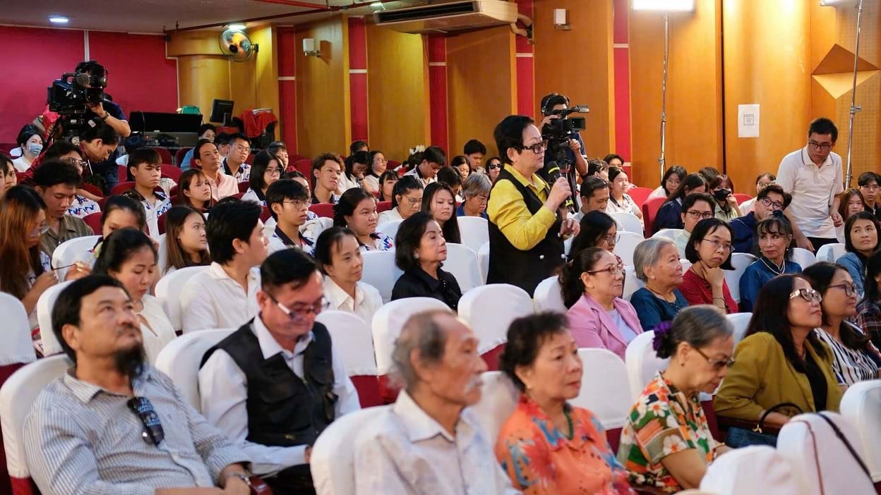 Nhà hát Cải lương Trần Hữu Trang: truyền thống gặp thời đại số