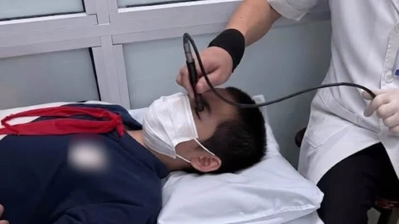 Tai nạn ô gây vỡ nhãn cầu ở trẻ: Cha mẹ tuyệt đối không được chủ quan