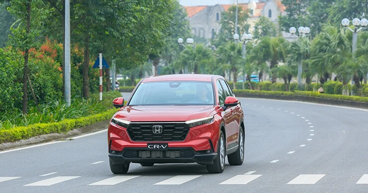 Honda CR-V hybrid e:HEV vs xăng Turbo: nên chọn bản nào?