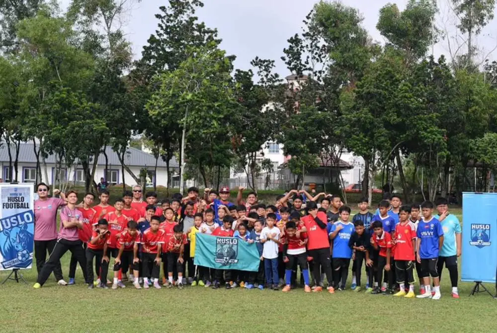 Bagaimana Guru dan Pelatih Membina Program Pembangunan Bakat Sukan di Sekolah