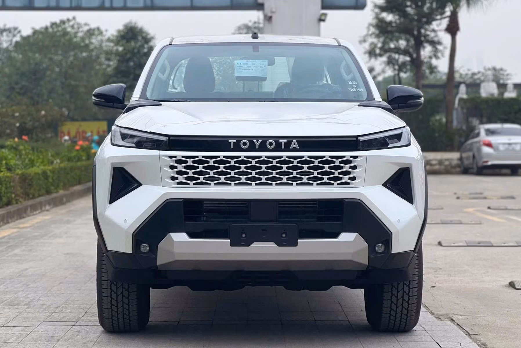 VinFast VF Wild REEV: Có đủ sức thách thức Ranger, Hilux?