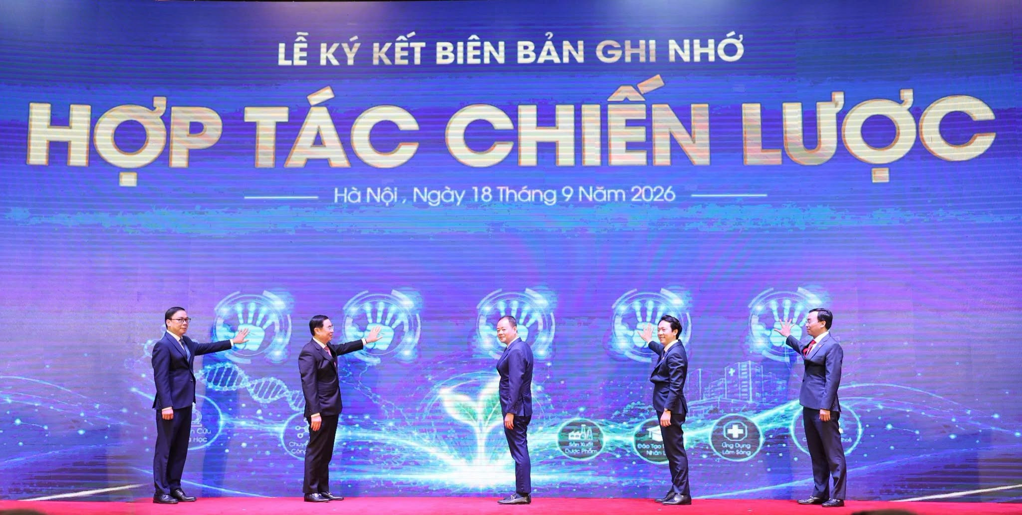 Viện Hàn lâm Việt Nam mở rộng hợp tác khoa học y dược