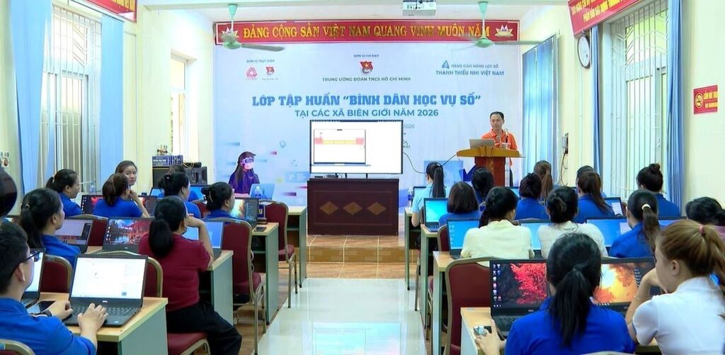 Thanh niên vùng biên và cuộc cách mạng Bình dân học vụ số