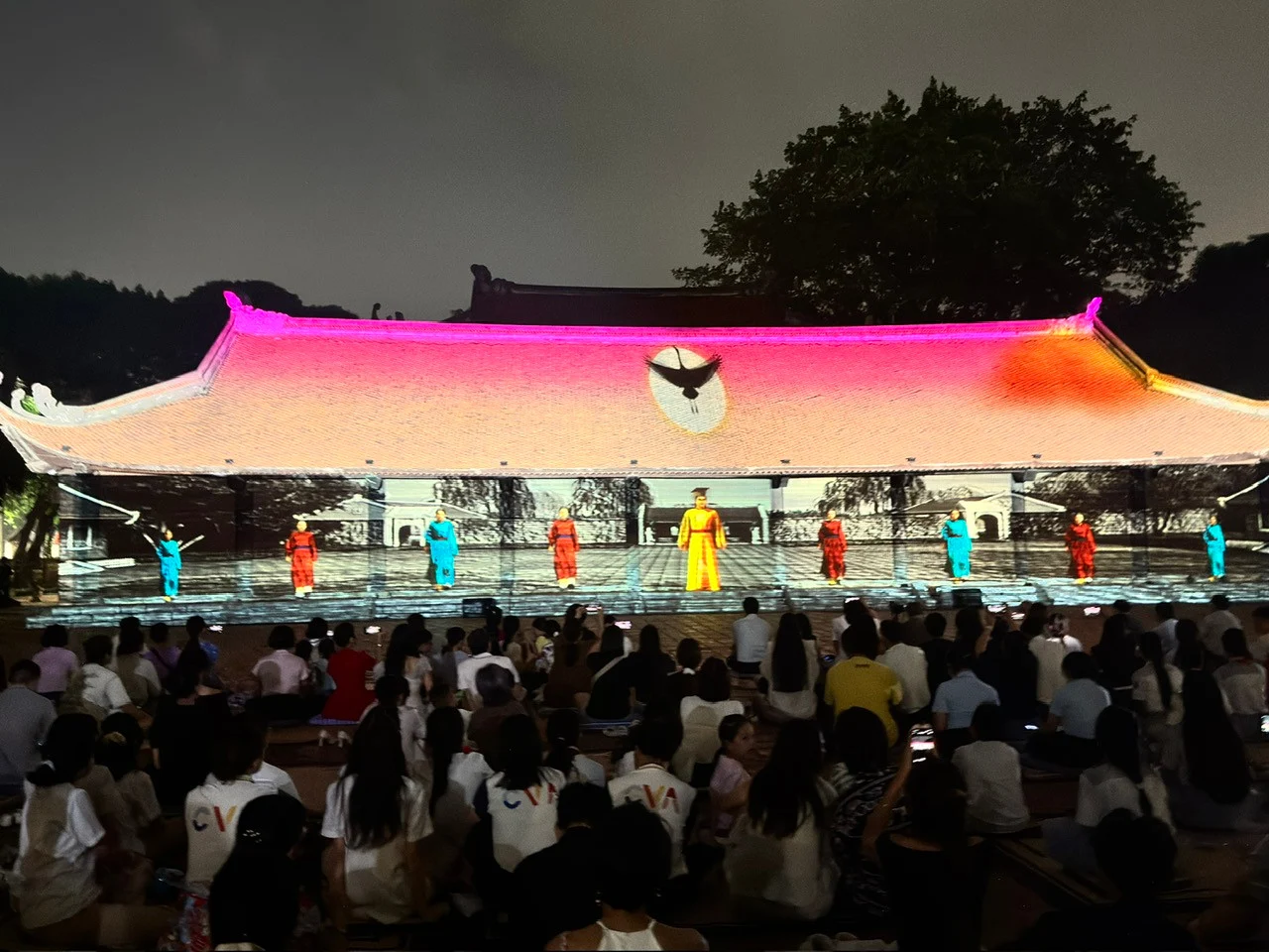 Phim 3D Mapping “Vun đắp hiền tài”: lịch sử trở thành trải nghiệm sống
