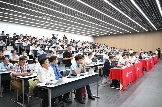 Giáo viên chưa sẵn sàng với AI: Rào cản thực tế trong lớp học
