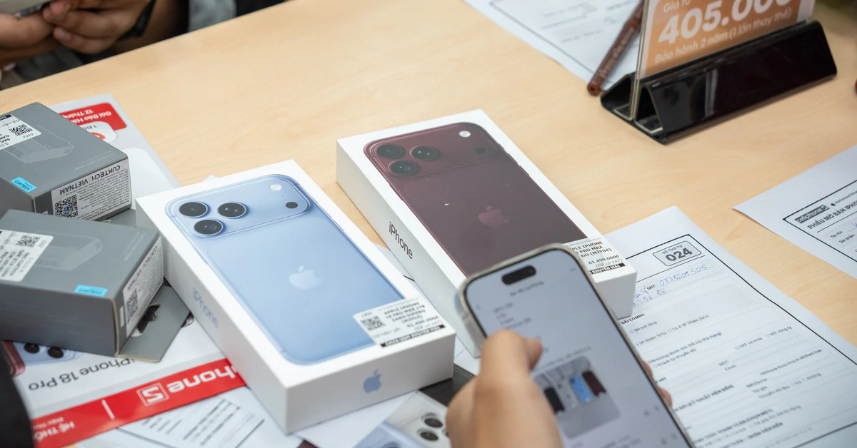 Xếp hàng iPhone 18 Pro tại Việt Nam: nên mua ngay hay chờ?