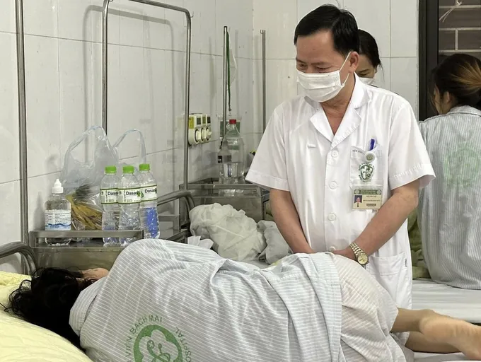 Những dấu hiệu cảnh báo khi con bạn bị nội dung tiêu cực trên mạng xã hội tác động