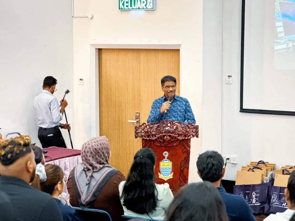 Donasi Teknologi Korporat Mengubah Wajah Akses Digital di Sekolah
